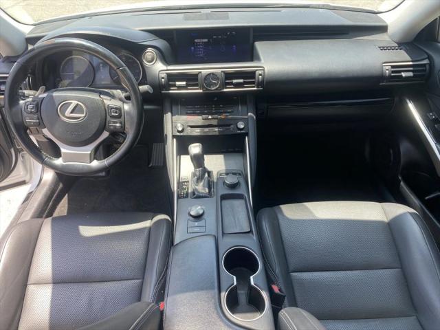 2018 Lexus IS 300 300