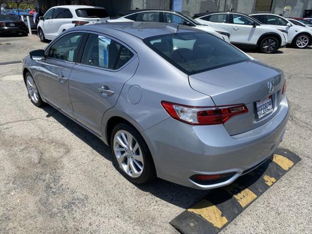 2018 Acura ILX Base
