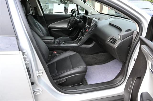 2014 Chevrolet Volt Base
