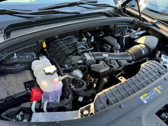 2025 Jeep Grand Cherokee L Laredo X 4x2