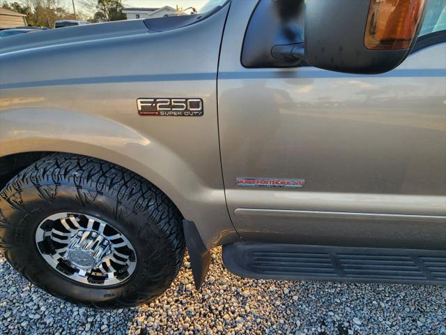 2003 Ford F-250 Lariat