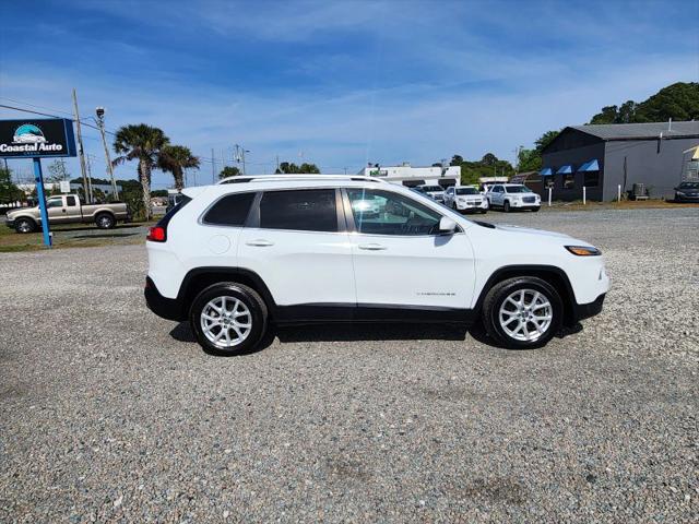 2017 Jeep Cherokee Latitude FWD