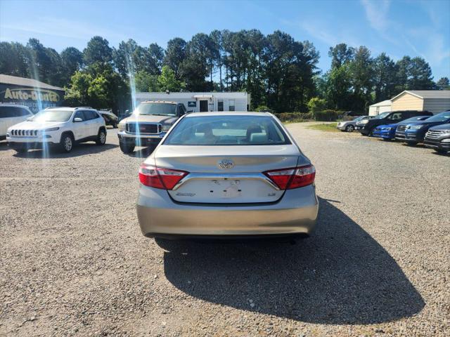 2015 Toyota Camry LE