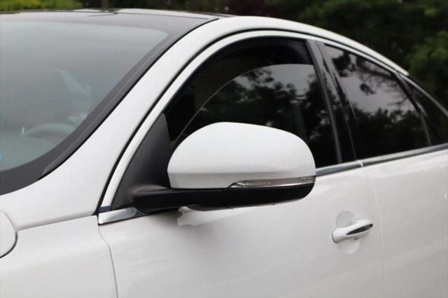 2011 Jaguar XJ XJ