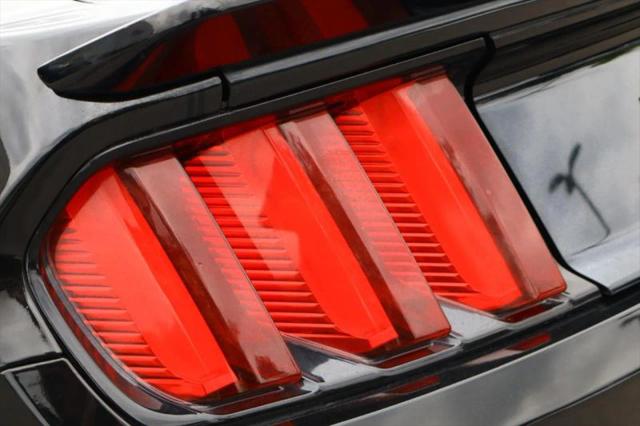 2015 Ford Mustang V6