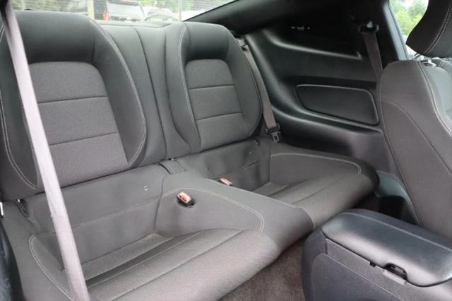 2015 Ford Mustang V6