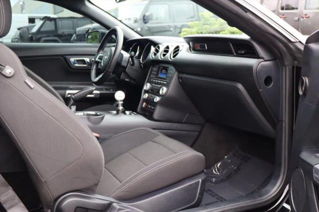 2015 Ford Mustang V6