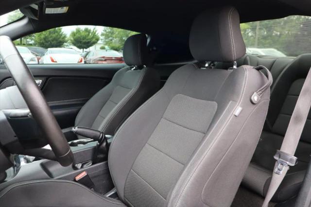 2015 Ford Mustang V6