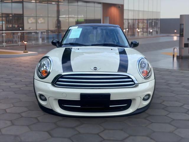 2013 MINI Cooper Clubman Cooper