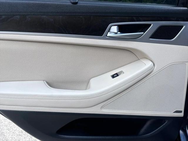 2015 Hyundai Genesis 5.0