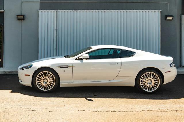 2011 Aston Martin DB9 Base