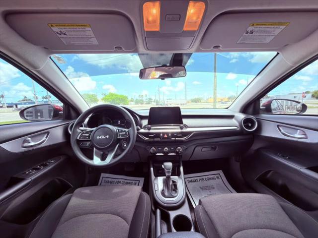 2022 Kia Forte LXS