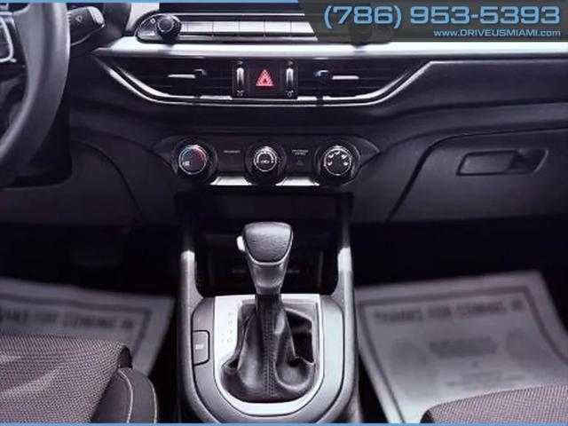 2022 Kia Forte LXS