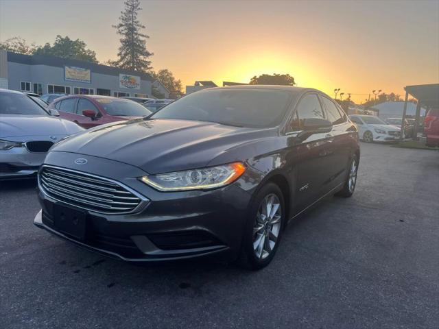 2017 Ford Fusion Hybrid SE