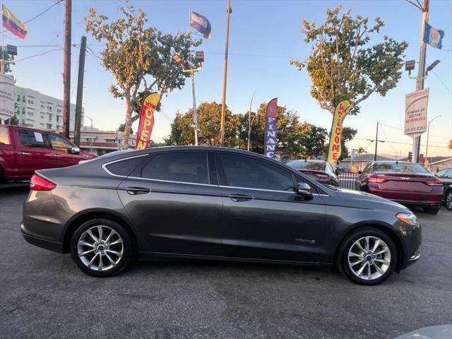 2017 Ford Fusion Hybrid SE