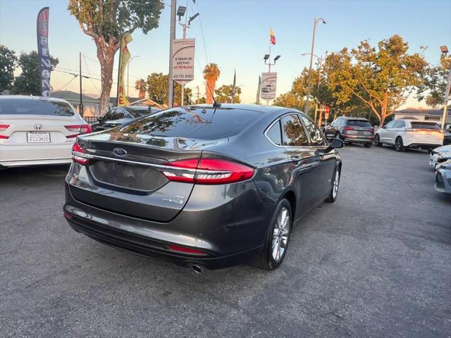 2017 Ford Fusion Hybrid SE