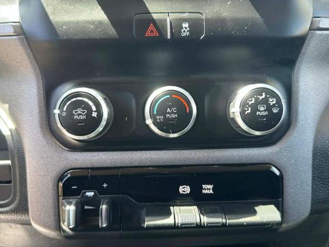 2020 Jeep Ram 2500 Tradesman Crew Cab 4x4 8' Box