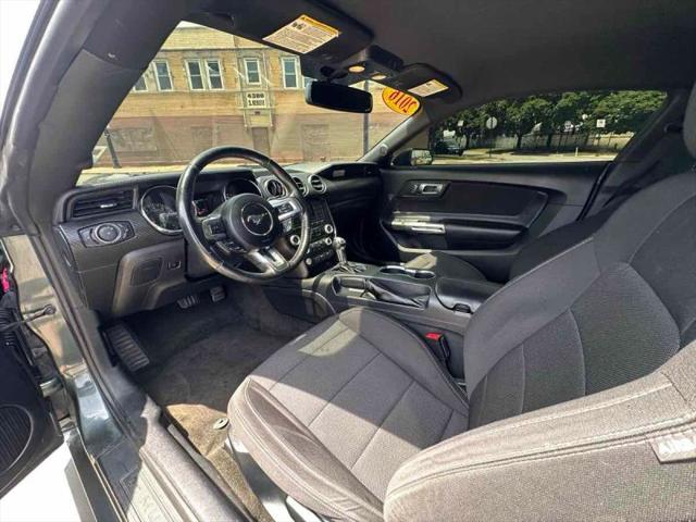 2016 Ford Mustang V6