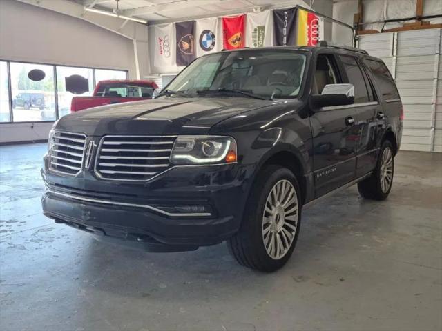2015 Lincoln Navigator Base