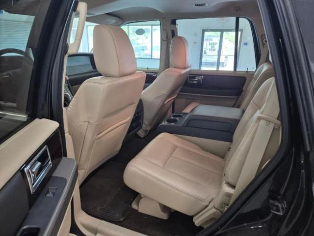 2015 Lincoln Navigator Base