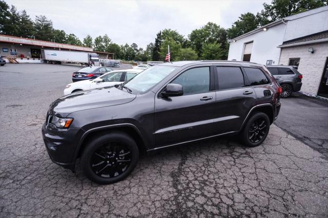 2017 Jeep Grand Cherokee Altitude 4x2