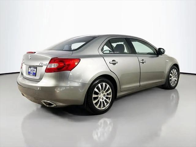 2010 Suzuki Kizashi SE