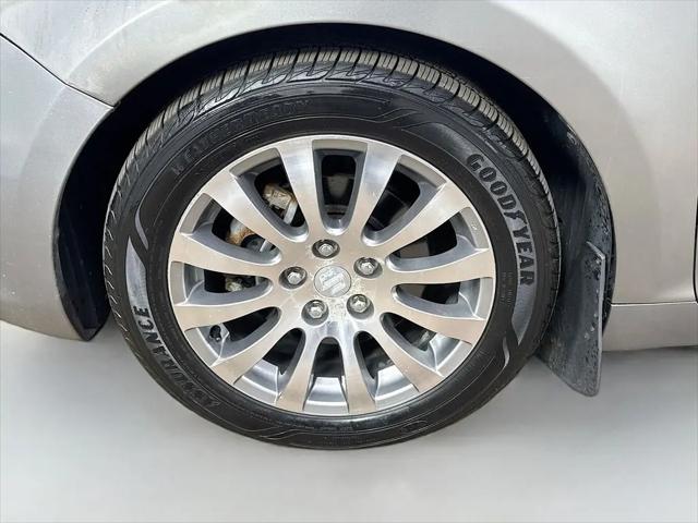 2010 Suzuki Kizashi SE