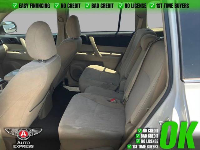 2013 Toyota Highlander Base