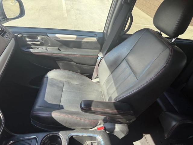 2017 Dodge Grand Caravan GT