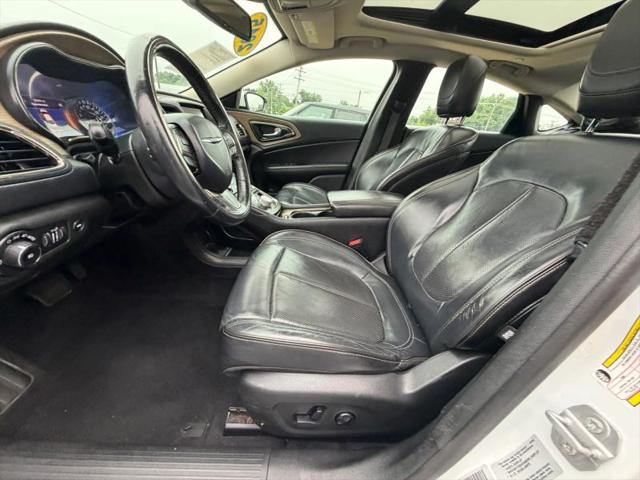 2015 Chrysler 200 C