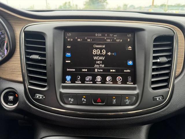 2015 Chrysler 200 C