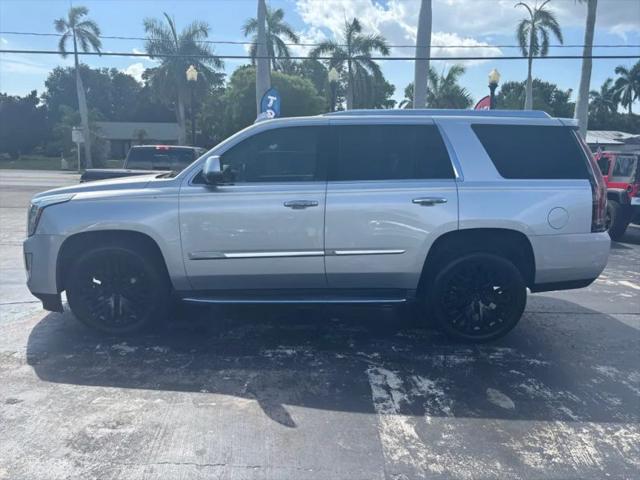 2017 Cadillac Escalade Luxury
