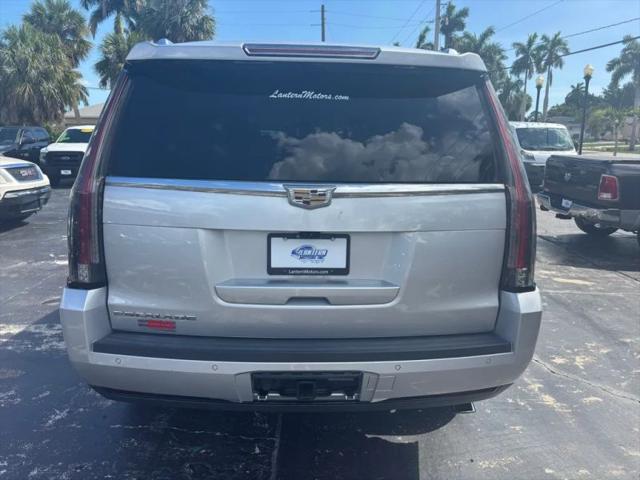 2017 Cadillac Escalade Luxury