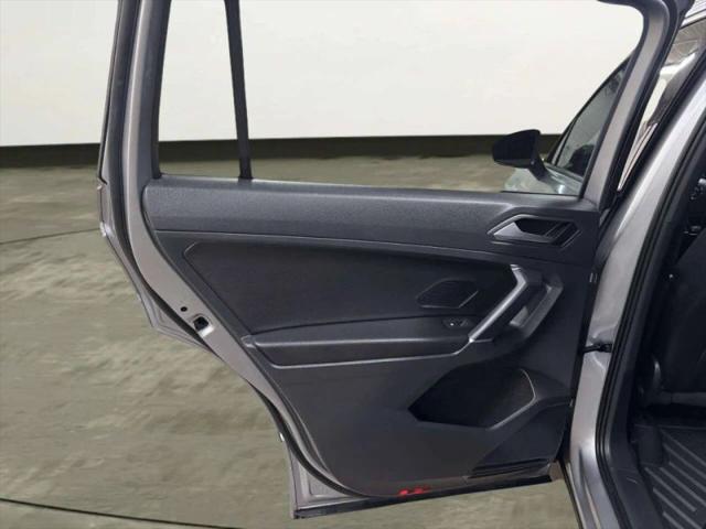 2020 Volkswagen Tiguan 2.0T SE R-Line Black
