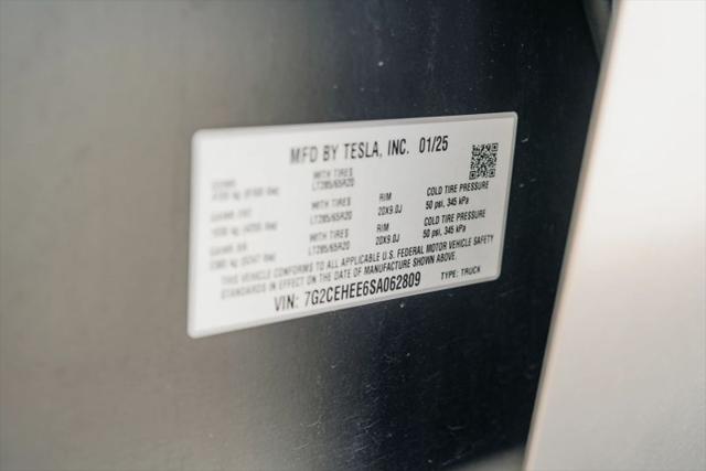 2025 Tesla Cybertruck Cyberbeast