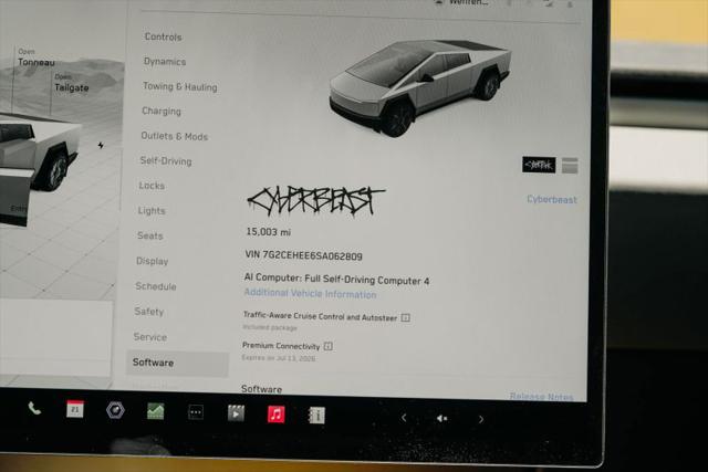2025 Tesla Cybertruck Cyberbeast