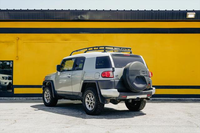 2011 Toyota FJ Cruiser Base