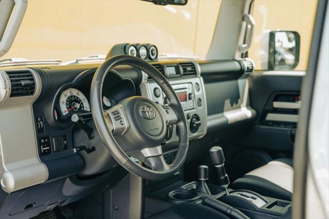 2011 Toyota FJ Cruiser Base