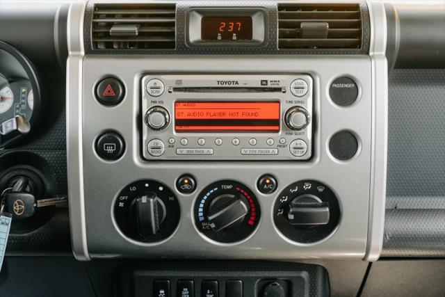 2011 Toyota FJ Cruiser Base
