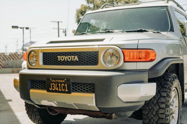2011 Toyota FJ Cruiser Base