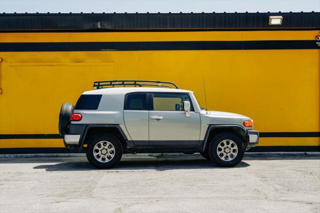 2011 Toyota FJ Cruiser Base