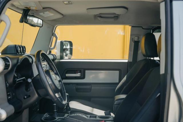 2011 Toyota FJ Cruiser Base