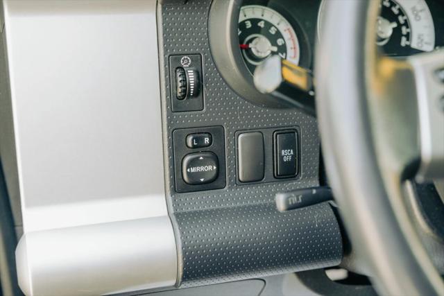 2011 Toyota FJ Cruiser Base