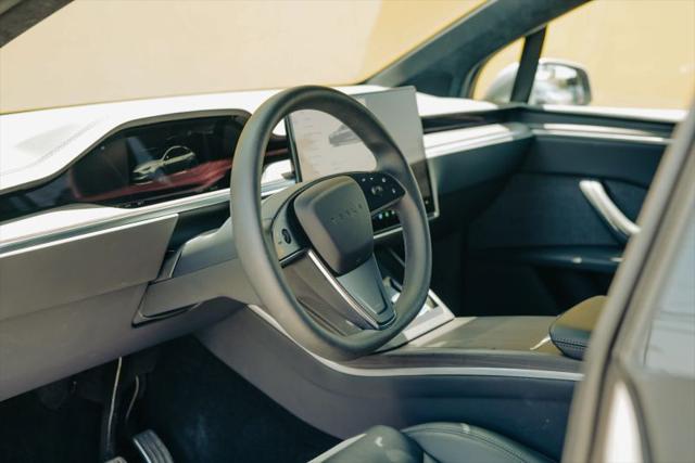 2024 Tesla Model X Long Range