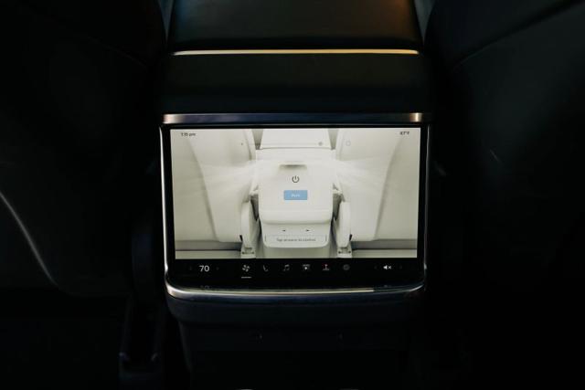 2024 Tesla Model X Long Range