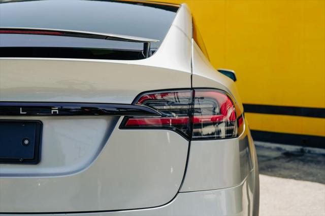 2024 Tesla Model X Long Range