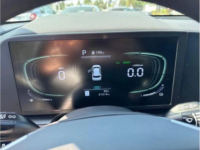 2023 Kia Niro LX