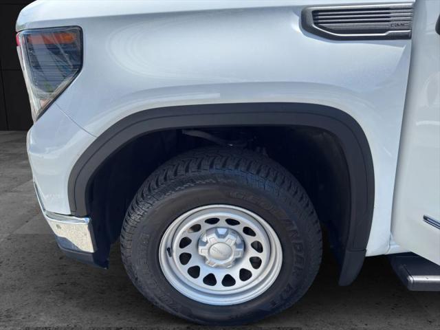 2022 GMC Sierra 1500 4WD Crew Cab Short Box Pro