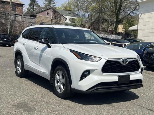2022 Toyota Highlander LE for sale in Great Neck, NY