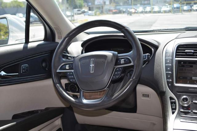 2019 Lincoln Nautilus Reserve